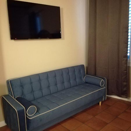 Piazza San Domenico Rooms - Bedinbolognacentro Екстер'єр фото
