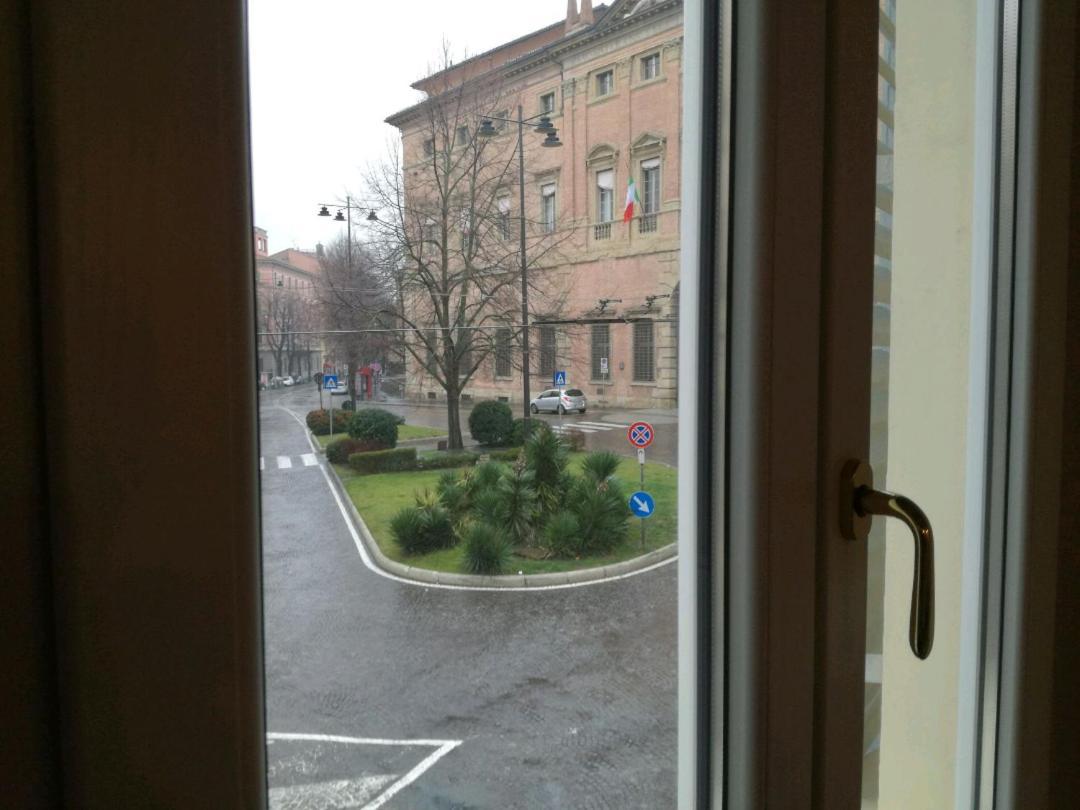 Piazza San Domenico Rooms - Bedinbolognacentro Екстер'єр фото
